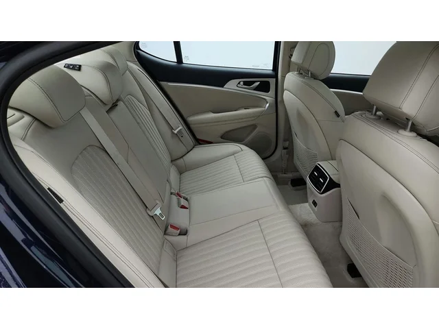 SEMINUEVOS GENESIS G70 a Estados en autogozo