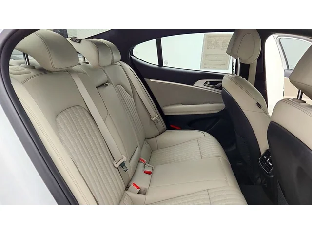SEMINUEVOS GENESIS G70 a Estados en autogozo
