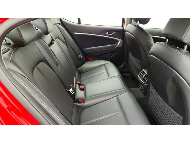 SEMINUEVOS GENESIS G70 a Estados en autogozo