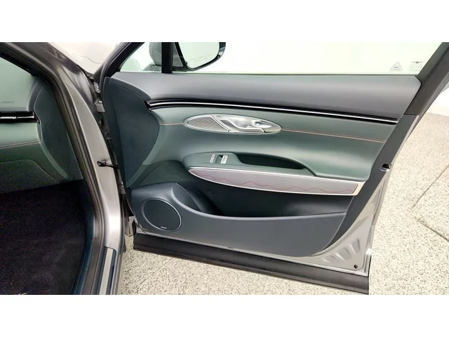 SEMINUEVOS GENESIS GV70 a Estados en autogozo