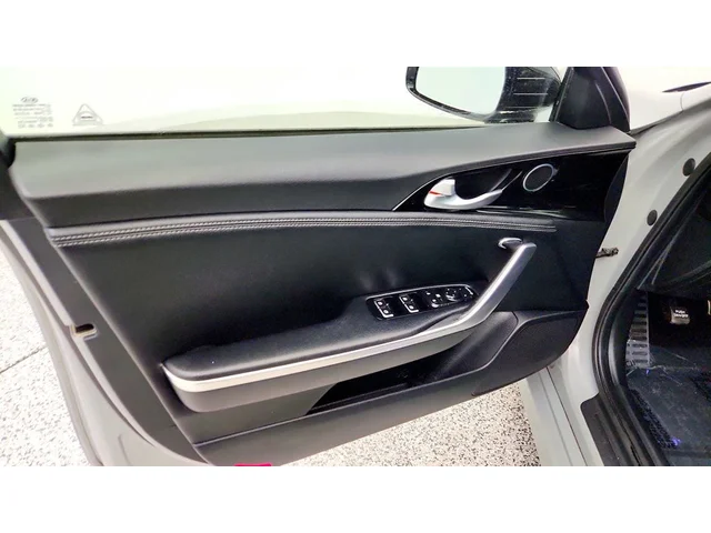 SEMINUEVOS KIA Stinger a Estados en autogozo