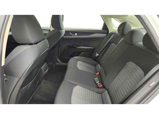 SEMINUEVOS KIA K5 a Estados en autogozo