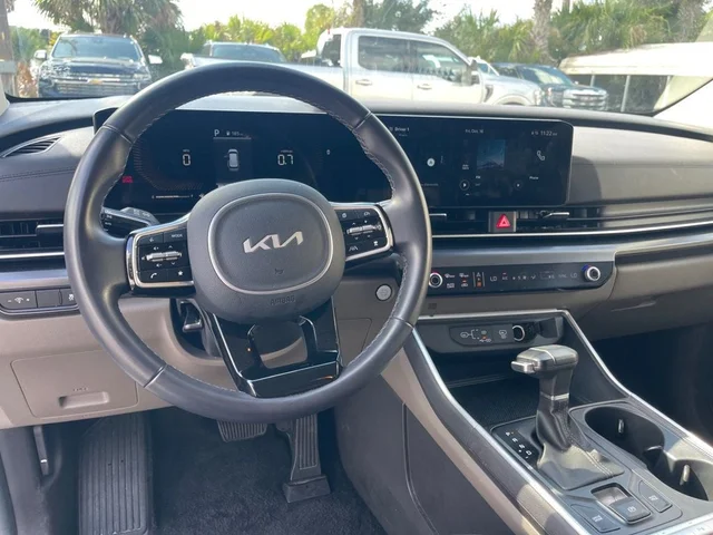 SEMINUEVOS KIA CARNIVAL a Estados en autogozo