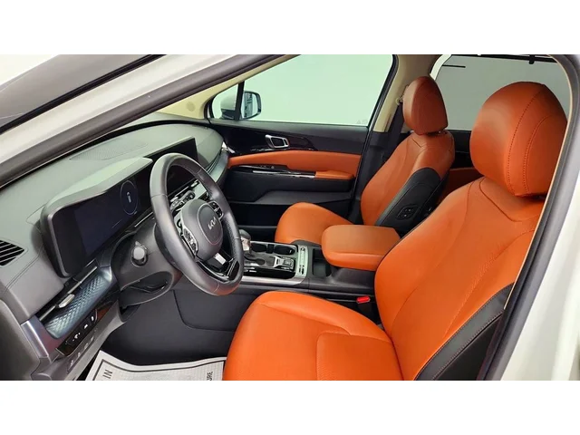 SEMINUEVOS KIA Carnival a Estados en autogozo