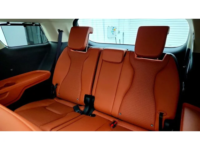 SEMINUEVOS KIA Carnival a Estados en autogozo
