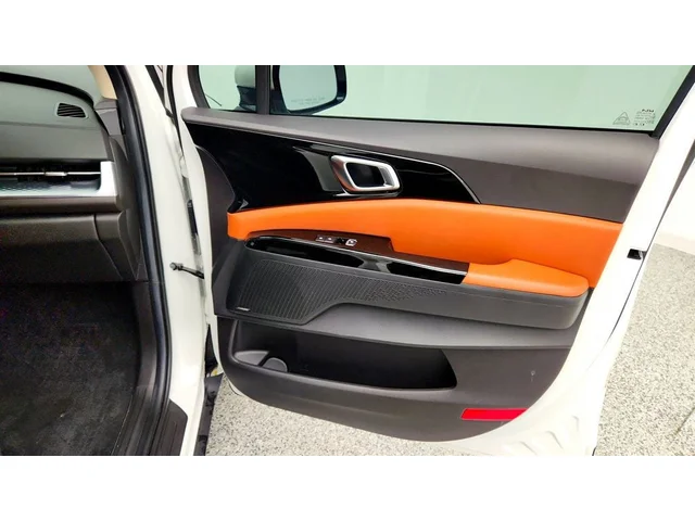 SEMINUEVOS KIA Carnival a Estados en autogozo