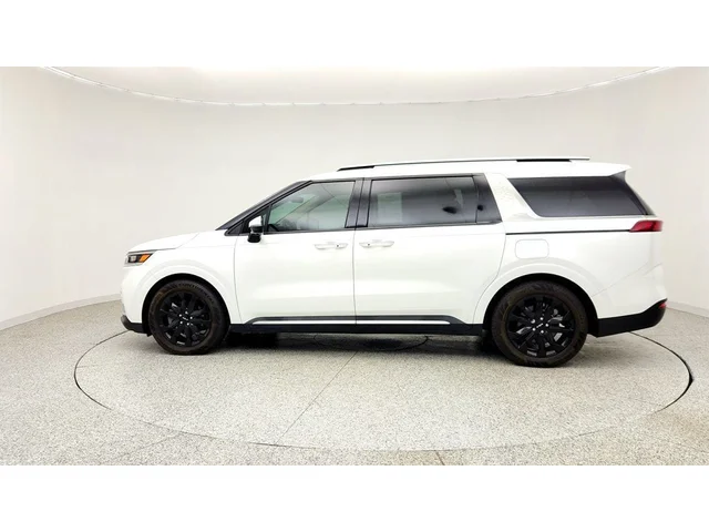 SEMINUEVOS KIA Carnival a Estados en autogozo