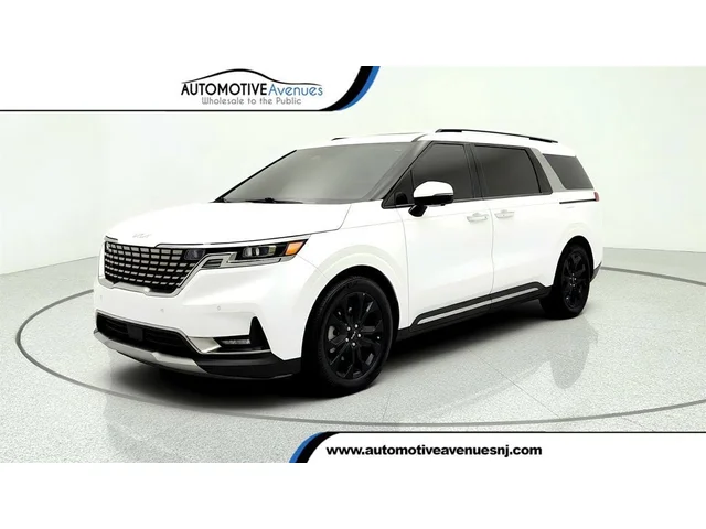 SEMINUEVOS KIA Carnival a Estados en autogozo