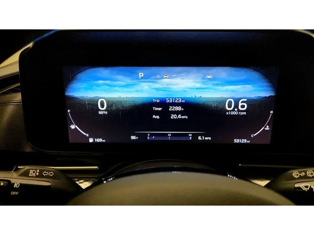 SEMINUEVOS KIA Carnival a Estados en autogozo