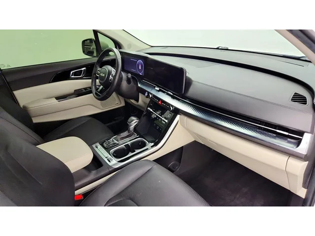 SEMINUEVOS KIA Carnival a Estados en autogozo