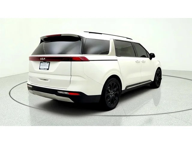 SEMINUEVOS KIA Carnival a Estados en autogozo