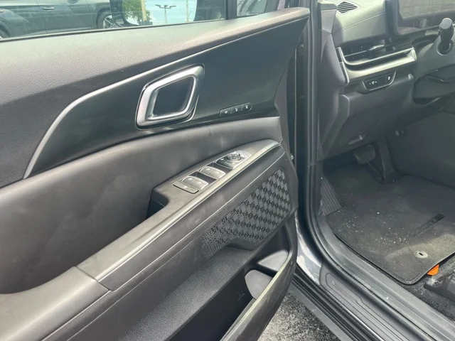 SEMINUEVOS KIA CARNIVAL a Estados en autogozo