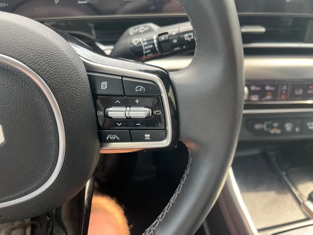 SEMINUEVOS KIA CARNIVAL a Estados en autogozo