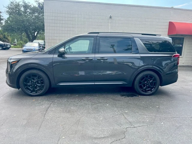 SEMINUEVOS KIA CARNIVAL a Estados en autogozo