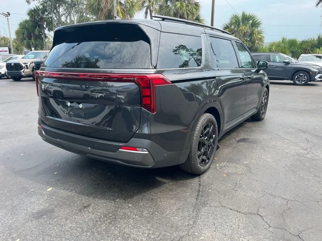 SEMINUEVOS KIA CARNIVAL a Estados en autogozo