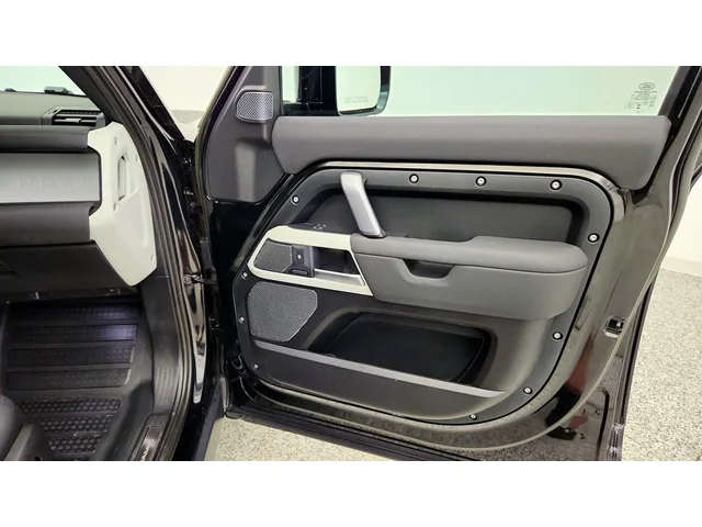 SEMINUEVOS LAND ROVER Defender a Estados en autogozo