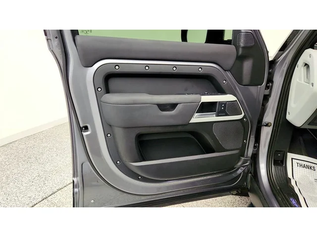 SEMINUEVOS LAND ROVER Defender a Estados en autogozo