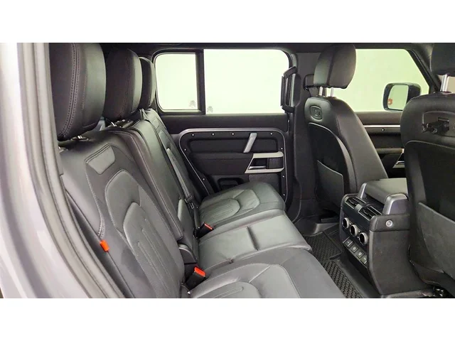 SEMINUEVOS LAND ROVER Defender a Estados en autogozo