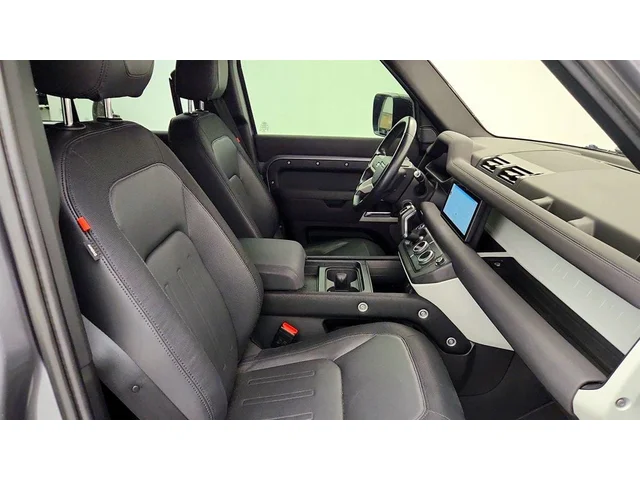 SEMINUEVOS LAND ROVER Defender a Estados en autogozo