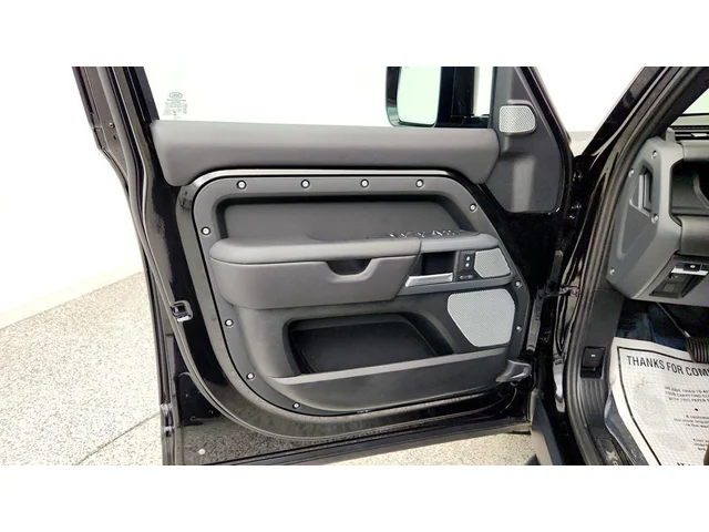 SEMINUEVOS LAND ROVER Defender a Estados en autogozo