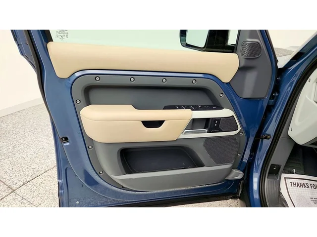 SEMINUEVOS LAND ROVER Defender a Estados en autogozo