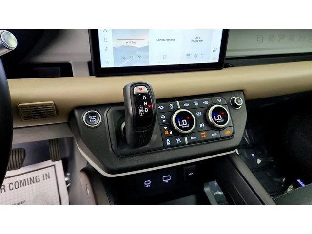 SEMINUEVOS LAND ROVER Defender a Estados en autogozo
