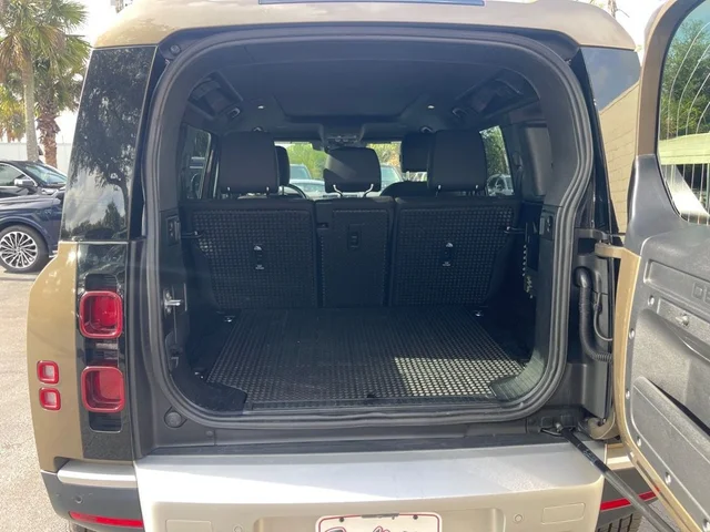 SEMINUEVOS LAND ROVER DEFENDER a Estados en autogozo