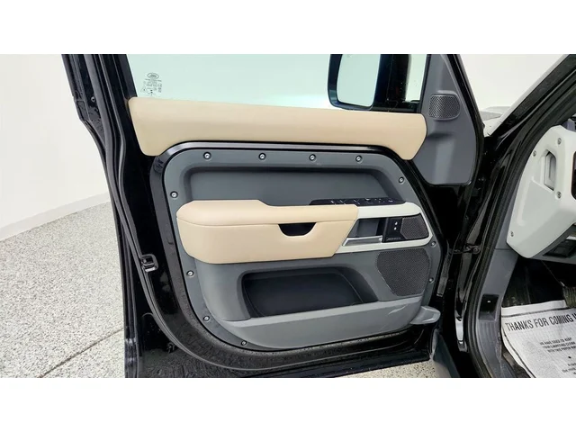 SEMINUEVOS LAND ROVER Defender a Estados en autogozo