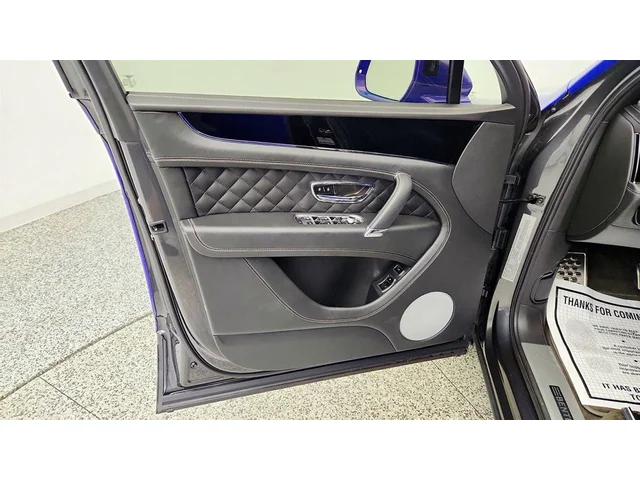 SEMINUEVOS BENTLEY Bentayga a Estados en autogozo