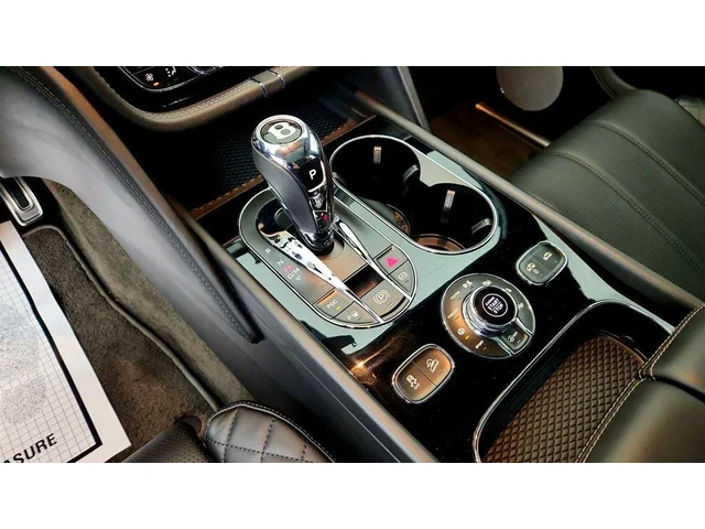 SEMINUEVOS BENTLEY Bentayga a Estados en autogozo