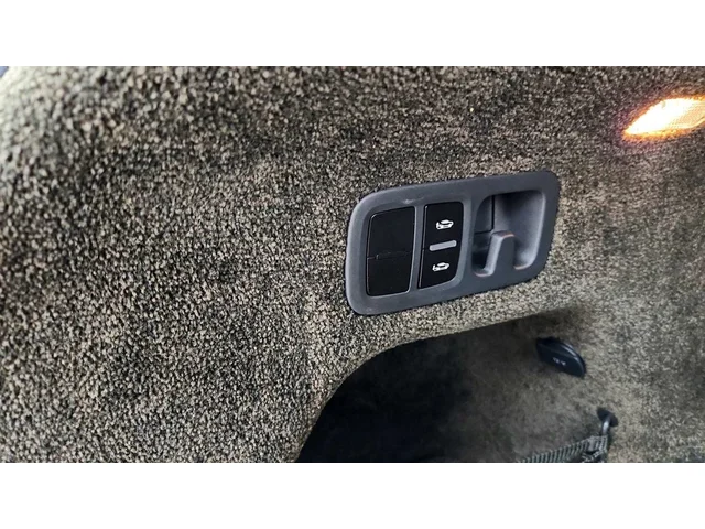 SEMINUEVOS BENTLEY Bentayga a Estados en autogozo