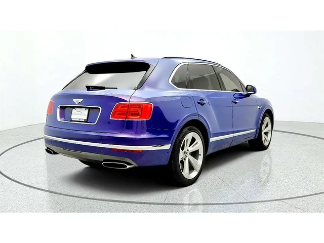 SEMINUEVOS BENTLEY Bentayga a Estados en autogozo