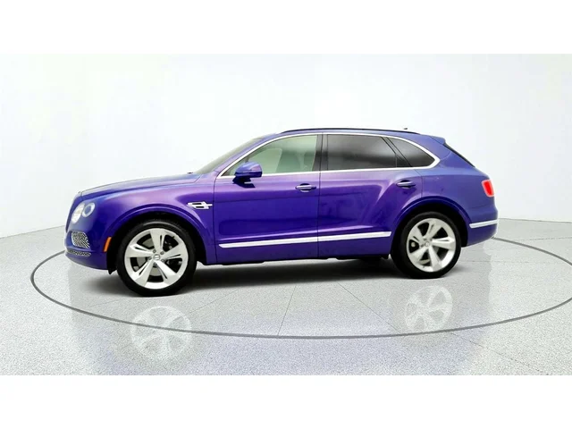 SEMINUEVOS BENTLEY Bentayga a Estados en autogozo