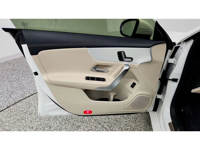 SEMINUEVOS MERCEDES-BENZ CLA a Estados en autogozo