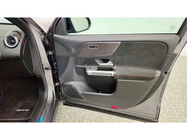 SEMINUEVOS MERCEDES-BENZ EQB a Estados en autogozo