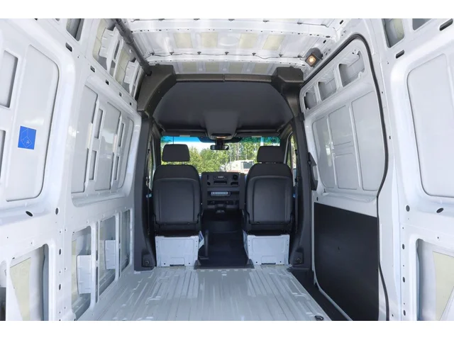 SEMINUEVOS MERCEDES-BENZ Sprinter Cargo Van a Estados en autogozo