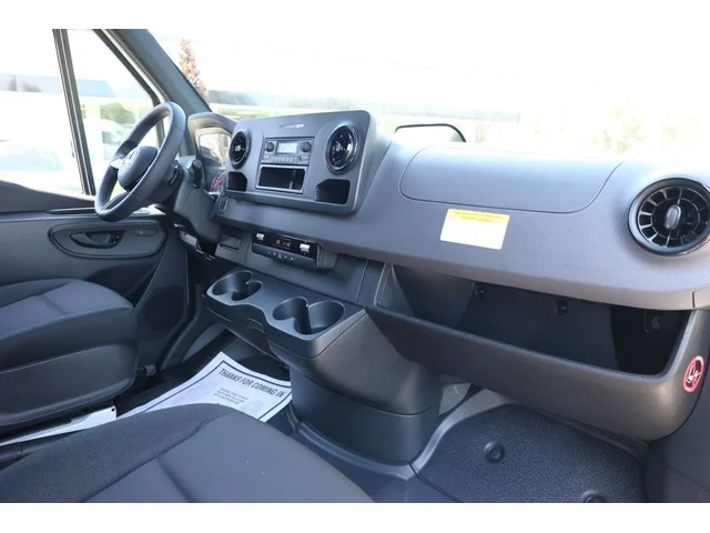 SEMINUEVOS MERCEDES-BENZ Sprinter Cargo Van a Estados en autogozo