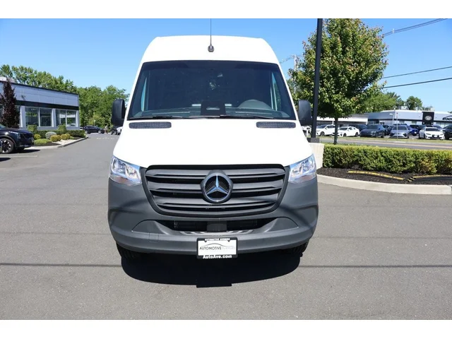 SEMINUEVOS MERCEDES-BENZ Sprinter Cargo Van a Estados en autogozo