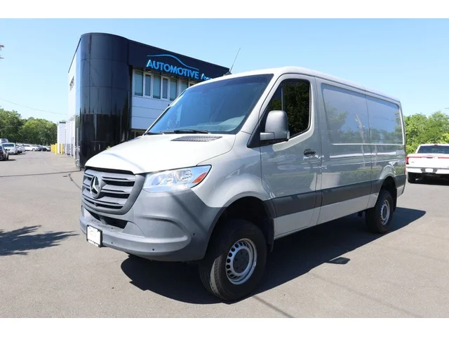 SEMINUEVOS MERCEDES-BENZ Sprinter Cargo Van a Estados en autogozo