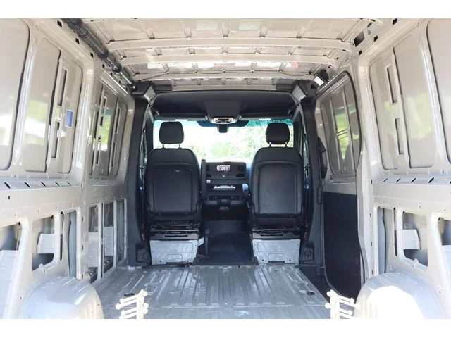 SEMINUEVOS MERCEDES-BENZ Sprinter Cargo Van a Estados en autogozo