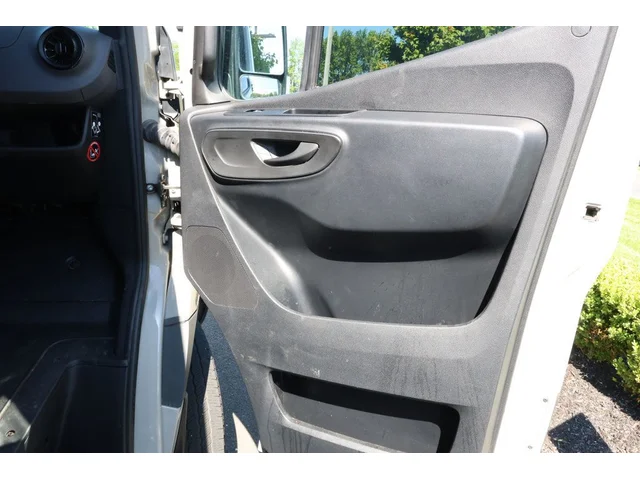 SEMINUEVOS MERCEDES-BENZ Sprinter Cargo Van a Estados en autogozo