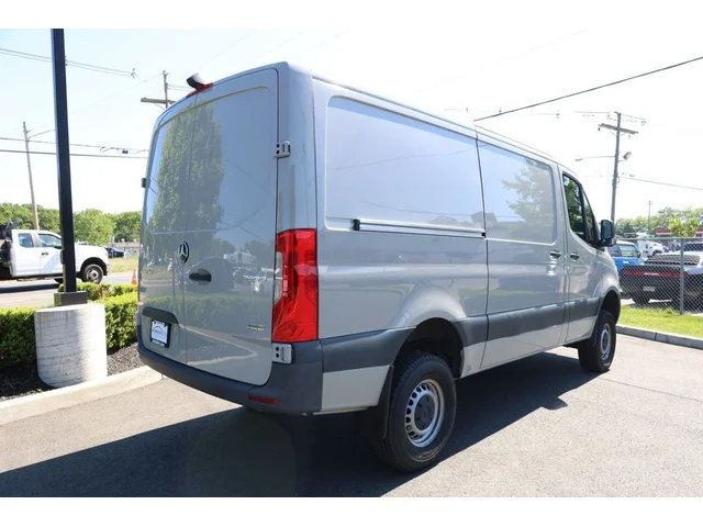 SEMINUEVOS MERCEDES-BENZ Sprinter Cargo Van a Estados en autogozo