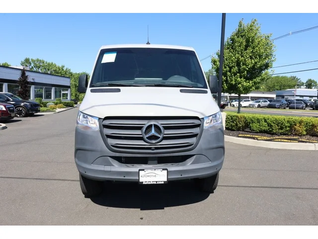 SEMINUEVOS MERCEDES-BENZ Sprinter Cargo Van a Estados en autogozo