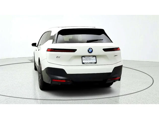 SEMINUEVOS BMW iX a Estados en autogozo