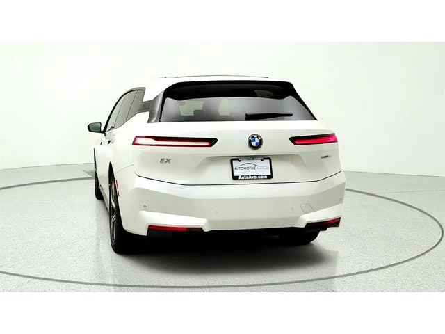 SEMINUEVOS BMW iX a Estados en autogozo