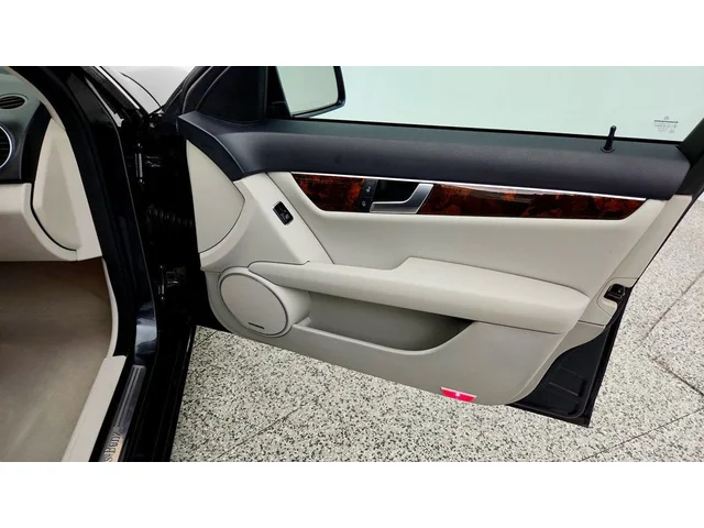SEMINUEVOS MERCEDES-BENZ C-Class a Estados en autogozo