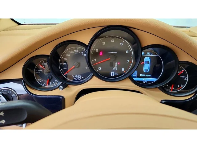 SEMINUEVOS PORSCHE Panamera a Estados en autogozo