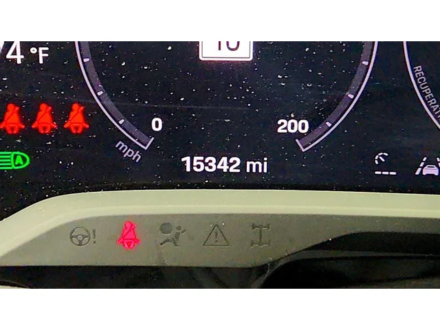 SEMINUEVOS PORSCHE Taycan a Estados en autogozo