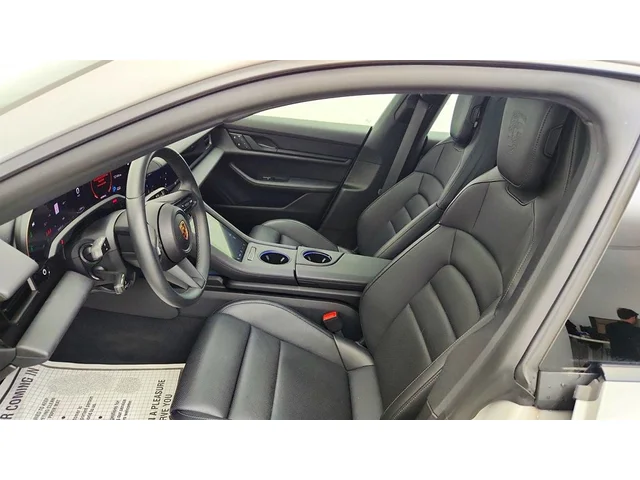 SEMINUEVOS PORSCHE Taycan a Estados en autogozo