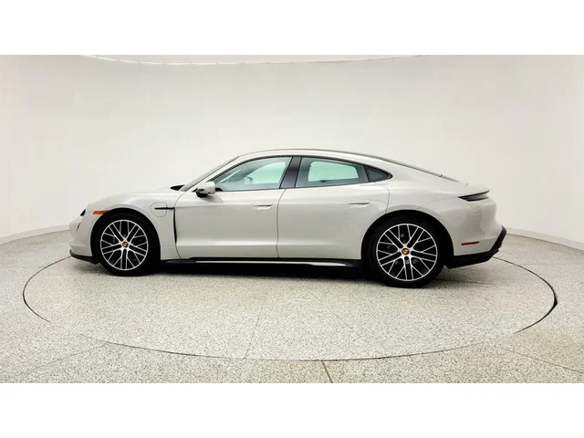 SEMINUEVOS PORSCHE Taycan a Estados en autogozo